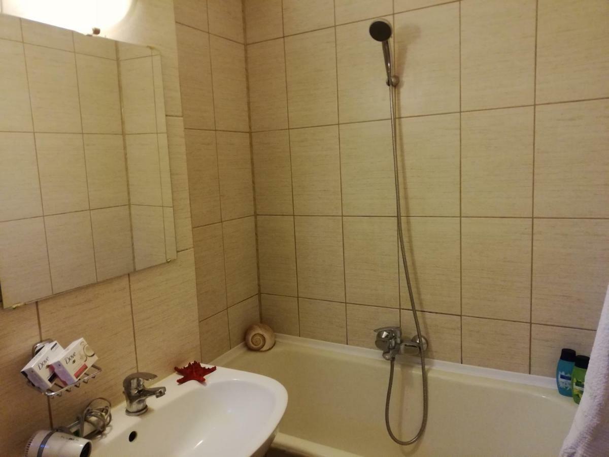 Central Appartment St'S Martin Church บราชอฟ ภายนอก รูปภาพ