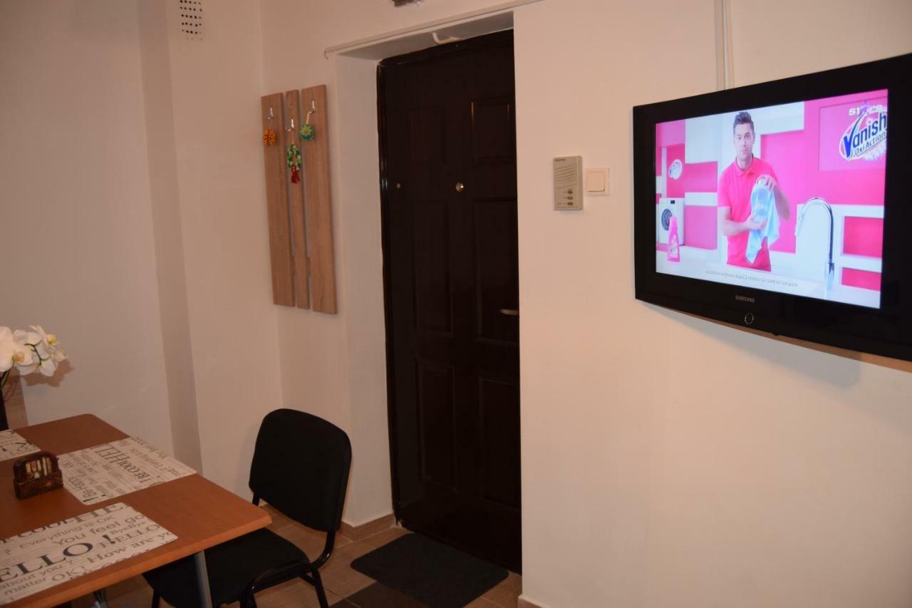 Central Appartment St'S Martin Church บราชอฟ ภายนอก รูปภาพ